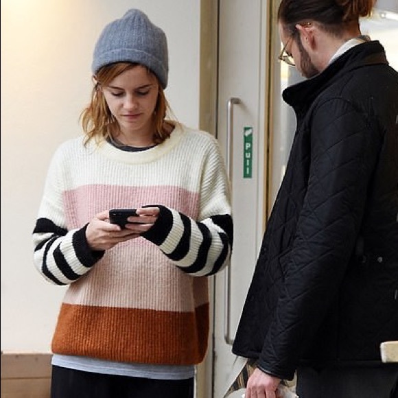 URBAN OUTFITTERS Truly Madly Deeply Caroline Striped Colorblock Soft Sweater UO - Picture 2 of 9